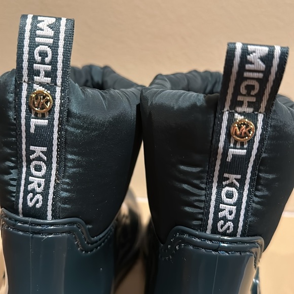 Michael Kors Blakely Logo Tape PVC/Nylon Rain Boot “Racing Green” LIKE NEW! SZ 9 - Picture 10 of 15